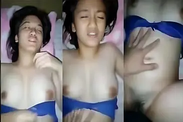 Colmek Dulu Biar Memek Basah Sebelum Ngentot Ganas Indo